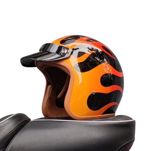 Retro kask motocyklowy z pomarańczowymi płomieniami Stylowy otwarty kask z materiału ABS Sprzęt bezpieczeństwa do jazdy motocyklem