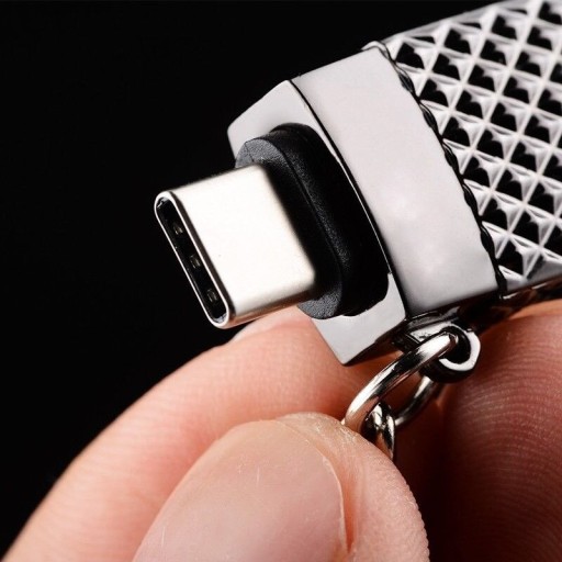 Riduttore USB-C a USB 3.0 J50