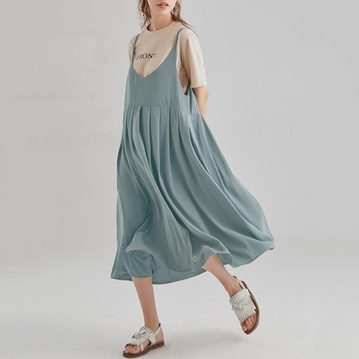 Robe à bretelles