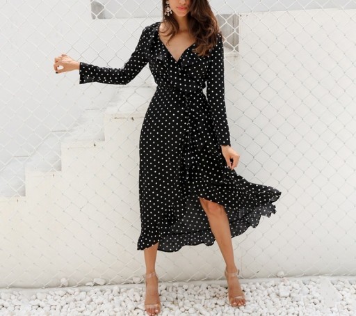 Robe à pois à manches longues - noire