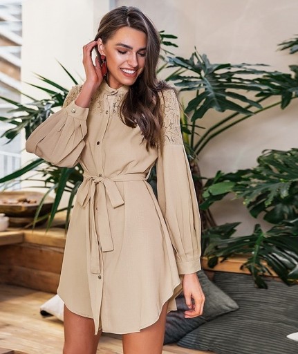 Robe mini chemise avec dentelle