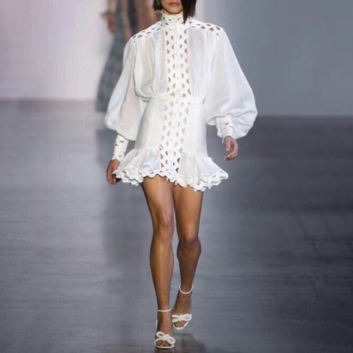 Robe mini femme à manches longues