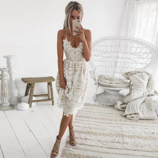 Robes en dentelle pour femmes