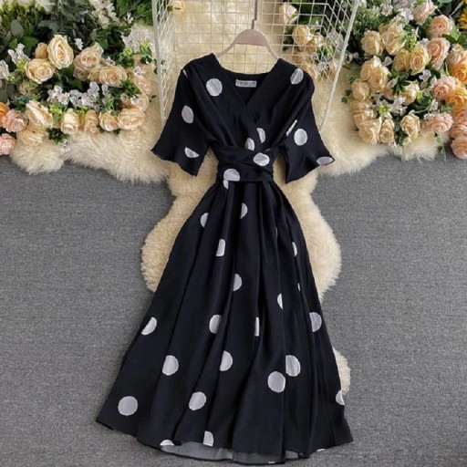 Rochie de damă cu buline P809