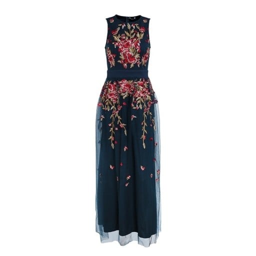 Rochie elegantă fără mâneci