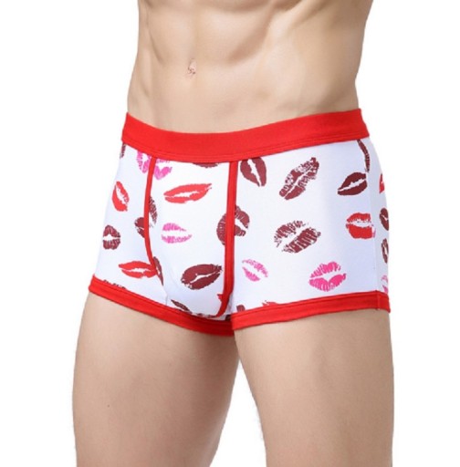 Roupa interior para casais com estampado de lábios