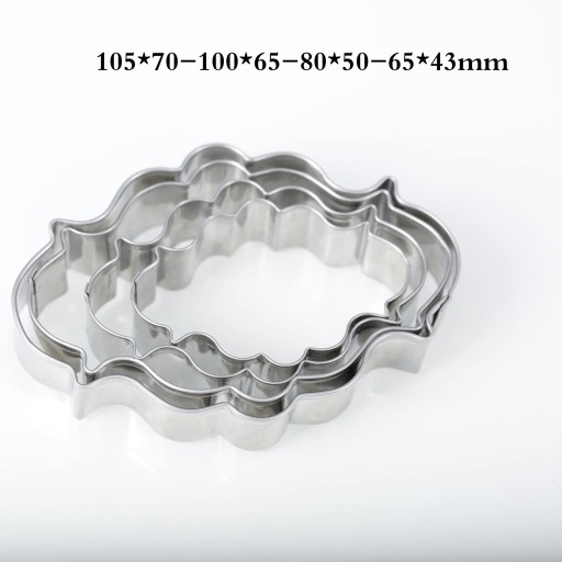 Rozsdamentes acél sütivágók ülönböző formákban - 4 db