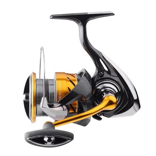 Rybářský naviják Daiwa Revros CS LT 1000-XH s převodem 6,2:1 a brzdou 5 kg 5+1 ložisek Cívka LC-ABS a rotor AirDrive Černo-zlatý Na přívlač