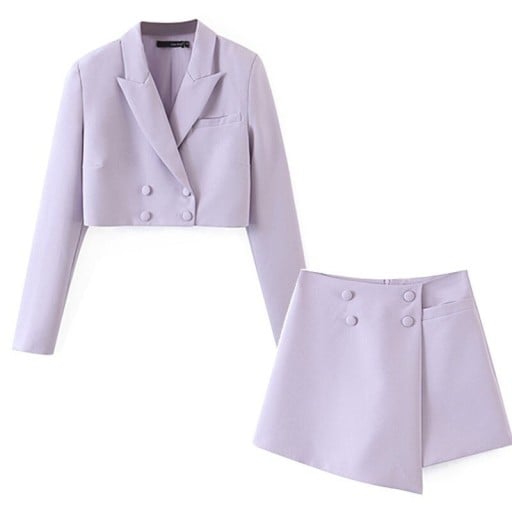 Sacou scurtă și pantaloni scurți pentru femei