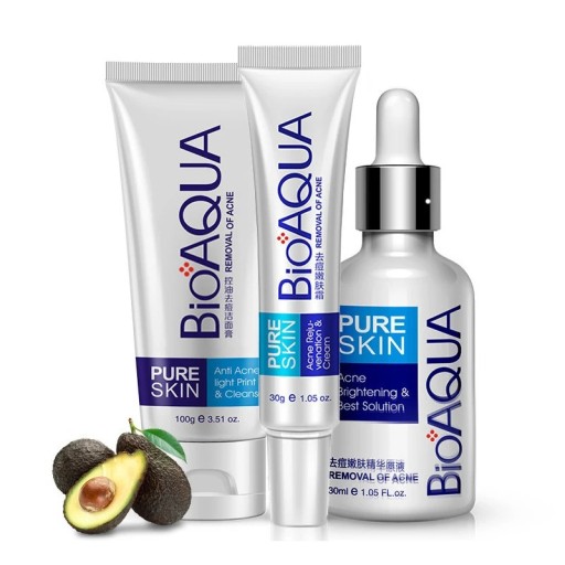 Sæt med 3 opstrammende hudplejeolier, forfriskende creme, rensende serum. Hydrering og regenerering. Dybderensende og næring.