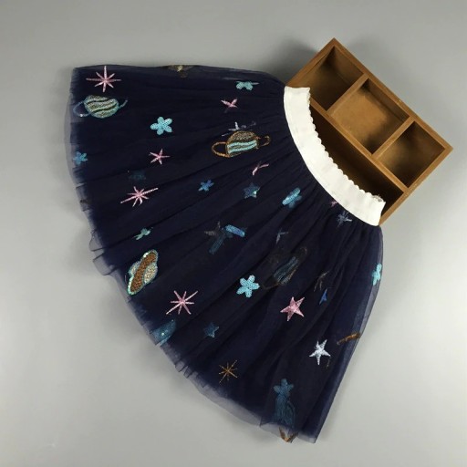 Saia de menina com estrelas