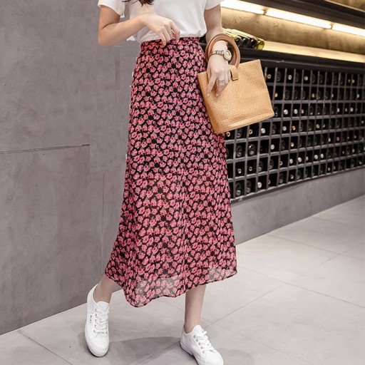 Saia feminina com flores A1132