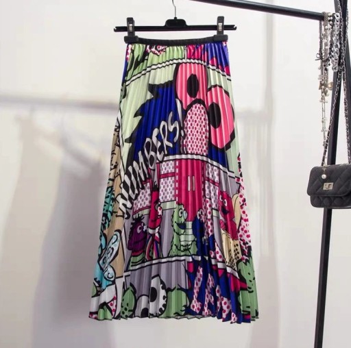 Saia plissada feminina