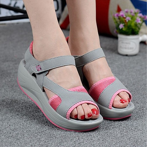 Sandale cu curele din velcro pentru femei