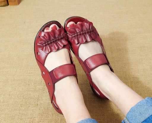 Sandales en cuir pour femmes A691