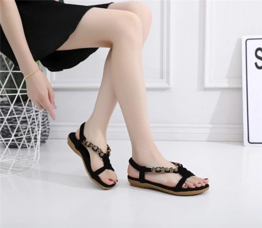 Sandalias de mujer con cuentas