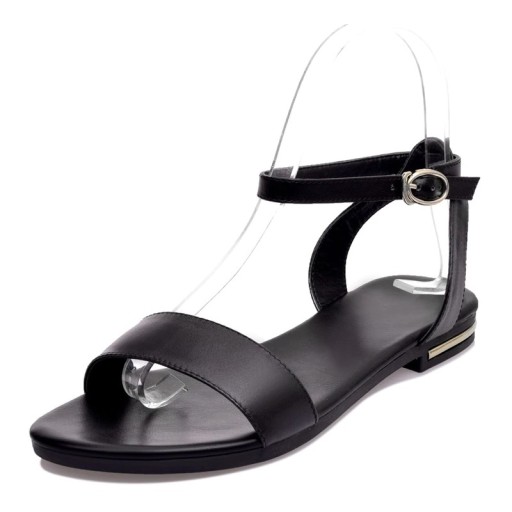 Sandalias de mujer con hebilla