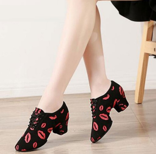 Sapatos de dança femininos 82001