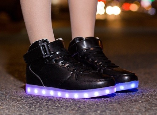 Scarpe da ginnastica luminose per bambini A358