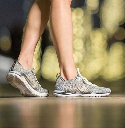 Scarpe sportive da donna A914