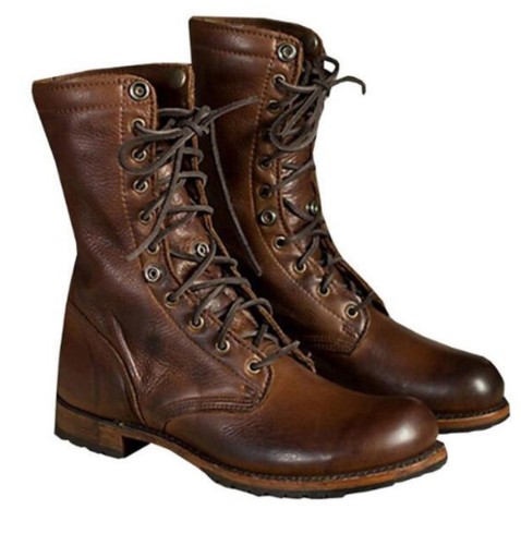 Scarpe stringate in pelle da uomo