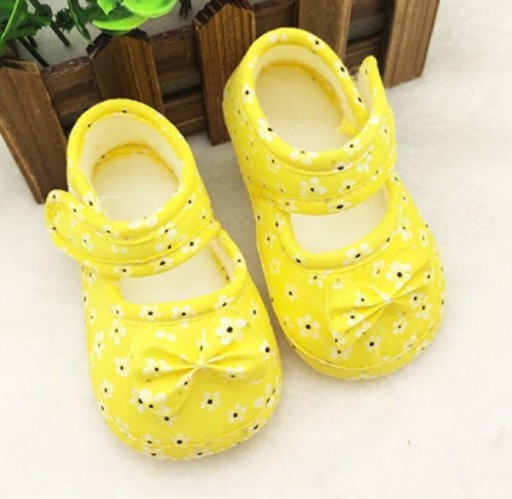 Scarpine in cotone per bambine con fiori