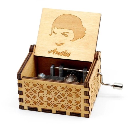 Scatola musicale in legno con motivi di ritratto di ragazza a carica manuale 6,4 × 5,2 × 4,2 cm legno naturale incisione decorazione regalo