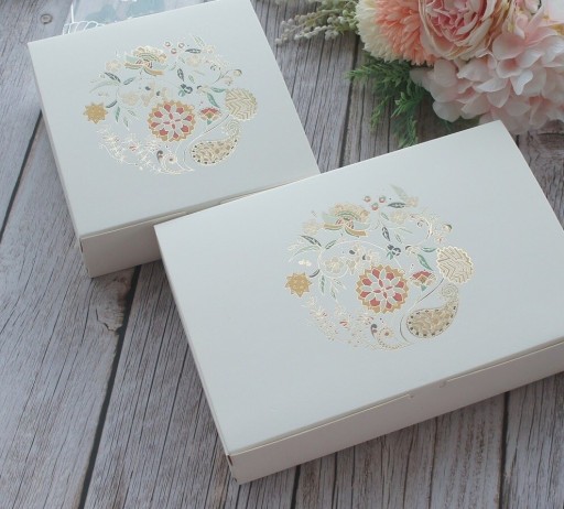 Scatola regalo con fiori 10 pz