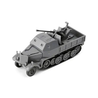 SD.KFZ.7/2 félig lánctalpas jármű modell 1:72 méretarányú műanyag építőmodell 10,5 x 3,7 x 4 cm katonai technika GSF márka