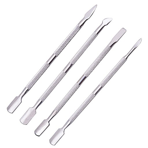 Série d'outils pour le soin des cuticules 4 pcs