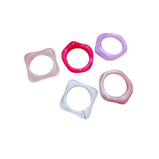 Set aus 5 Harzringen Größe 17–18 Unregelmäßige Formen Rosa Farbset Acryl Reise-Ringe für Frauen