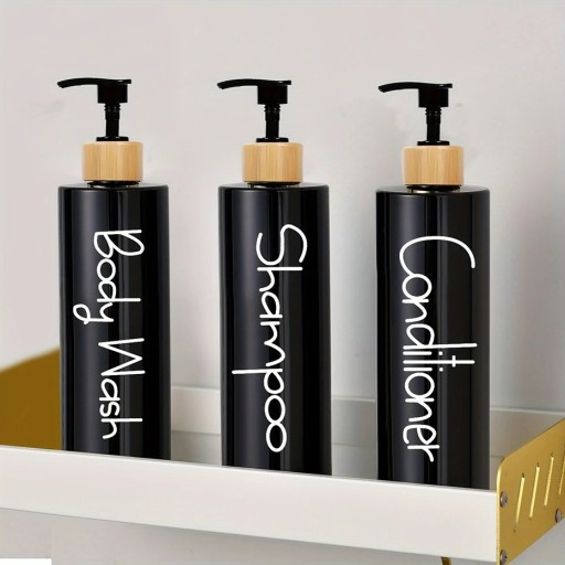 Set de 3 dozatoare alb-negru de 500 ml pentru gel de duș, șampon și balsam. Sticle de plastic cu pompă. Capac cu aspect de lemn.