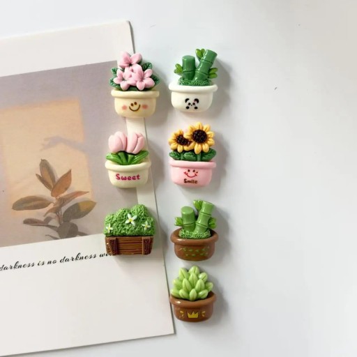 Set mit 7 Stück 3D-Magnete Zimmerpflanzen dekorative Mini-Blumentöpfe farbige Designs für Kühlschrank Pinnwand und Innendekoration