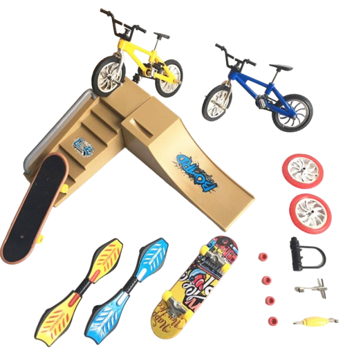 Set rampă, mini skateboard și bicicletă