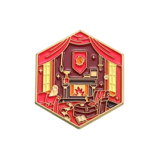 Smaltált kitűző Nebelvír varázslatos szoba Harry Potter 4 × 3,5 cm fém bross piros arany jelvény hátizsákra kabátra ruházatra