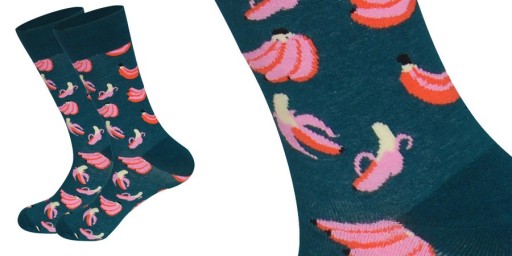 Socken mit Obst- und Gemüsedruck