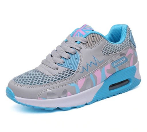 Søde sneakers til kvinder fra Samara