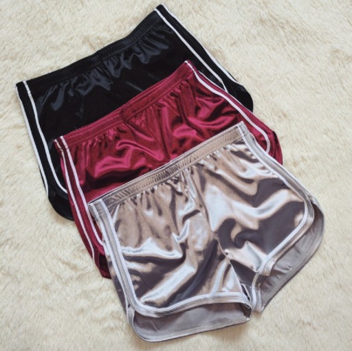 Sommarshorts för kvinnor J1738