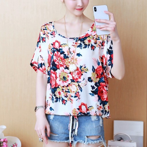 Sommerbluse med blomsterprint
