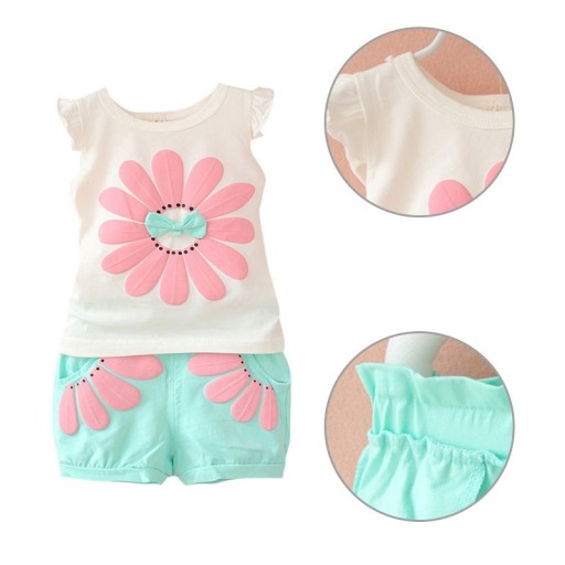 Sommersæt til piger med print - top og shorts