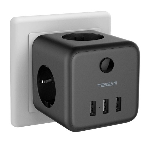 Stikdåse 4x stikkontakt 3x USB