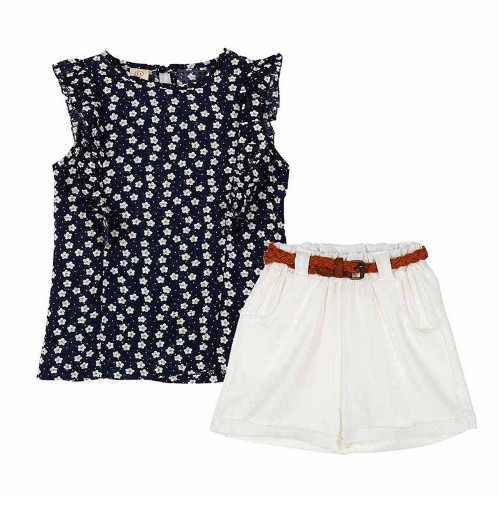 Stilfuldt sæt til piger - top og shorts