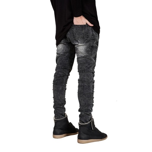 Stilvolle zerrissene Herrenjeans J970