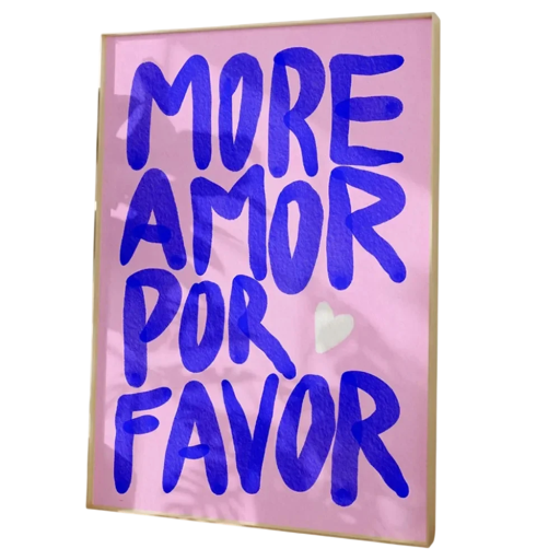 Stor vægplakat more amor por favor 50 x 70 cm lærredstryk blå tekst lyserød baggrund markant interiørdekoration uden ramme