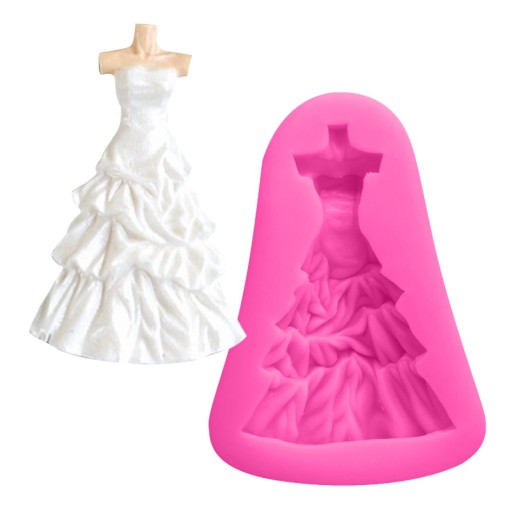 Suknia ślubna w formie silikonu