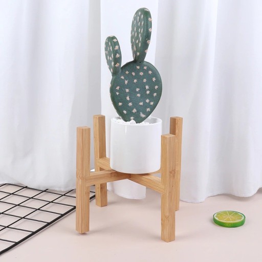 Support en bois pour pot de fleurs