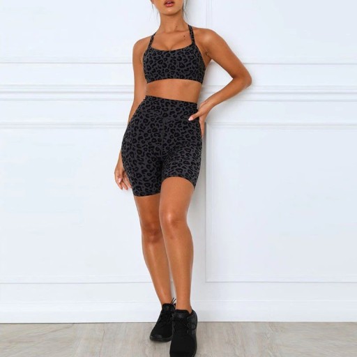 Sutien și pantaloni scurți sport leopard pentru femei