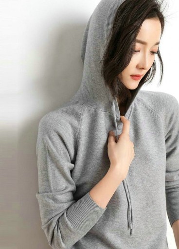 Sweat à capuche femme A2127