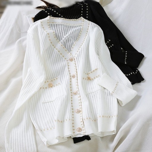 Sweater feminino com botões G347