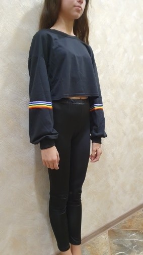 Sweatshirt curta feminina preta